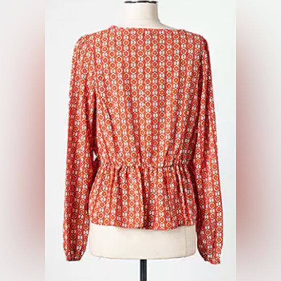 Molly Bracken Blouse - Picture 9 of 10